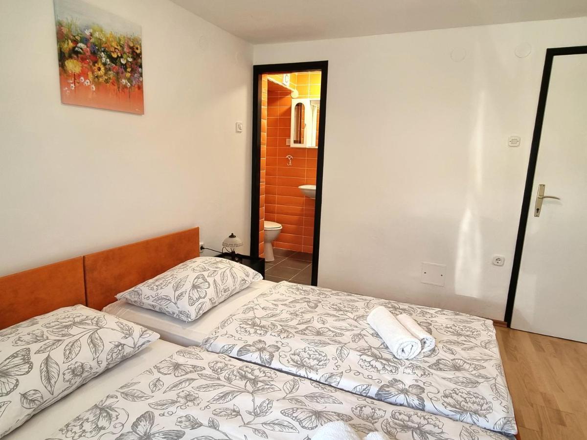 Skrbčići Apartment Deni מראה חיצוני תמונה